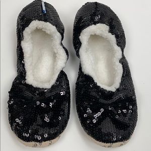 Black Sequin Snoozies Slippers